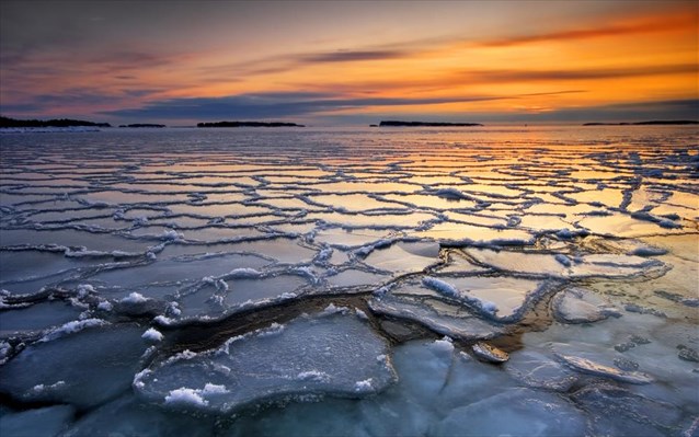 arktiki-klimatiki-allagi-surriknosi-ton-thalassion-pagon